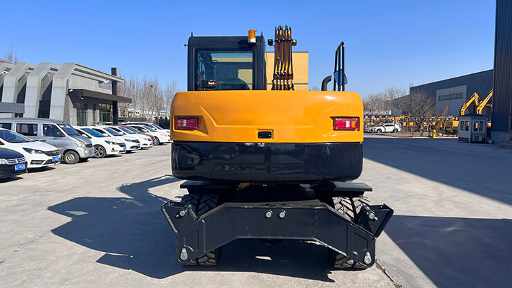 Wheel Excavator 850L in Stock