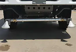 Front flushing nozzle