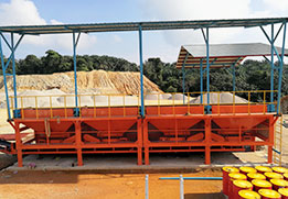 Precise aggregate batching and weighing system for hot mix asphalt