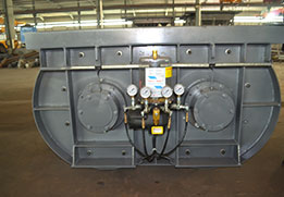 Twin-shaft paddle mixer with wear-resistant alloy liners
