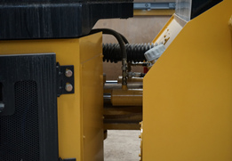 Articulated steering and patented crab mechanism of double drum roller