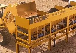 Cold feeder unit for precise aggregate dosage in mobile asphalt plant