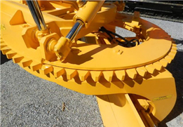 Motor grader gearbox with six forward and three reverse gears