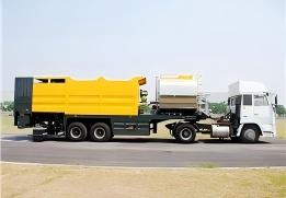 chip sealers with patented bitumen tank