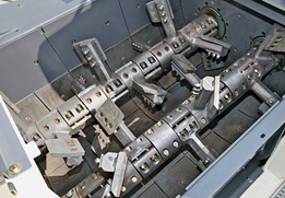 Wearable alloy steel mixing blades and scale board