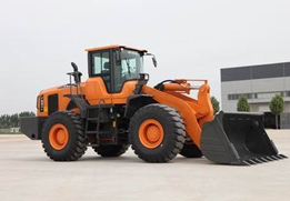 Flexible steering system and small turning radius of wheel loader