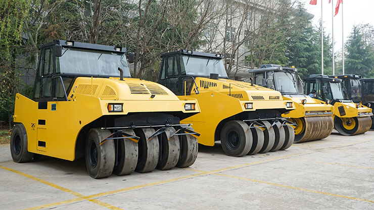 Pneumatic Tyre Road Roller Manufacturer