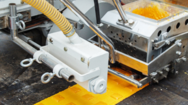 Self-propelled Thermoplastic Convex Road Marking Machine Wholesale