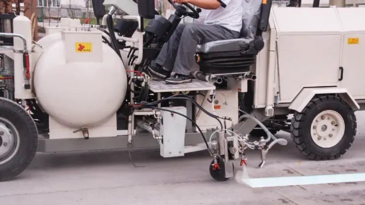 Driving-type Thermoplastic Screeding Road Marking Machine Wholesale