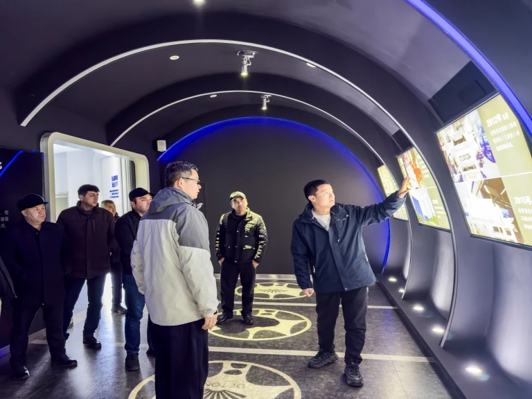 ACE Xuchang Base Hosts Armenia & Tajikistan Client Delegations